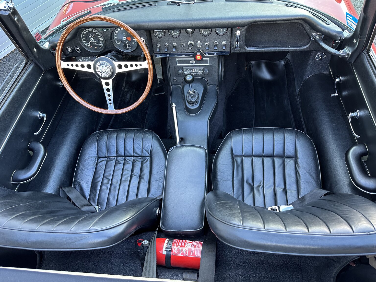 Interiörbild 1965 Jaguar E-Type Series 1 (36)