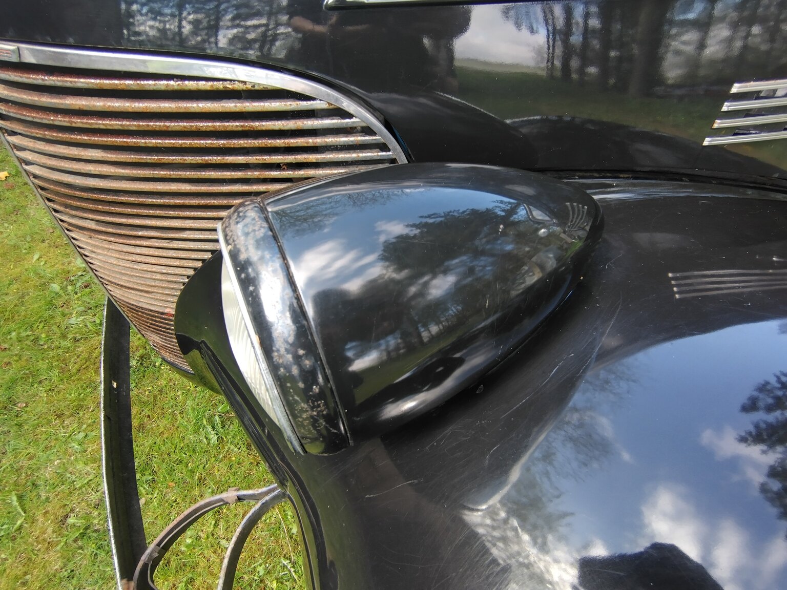 Exteriörbild på 1939 Chevrolet Master De Luxe Sedan Sport