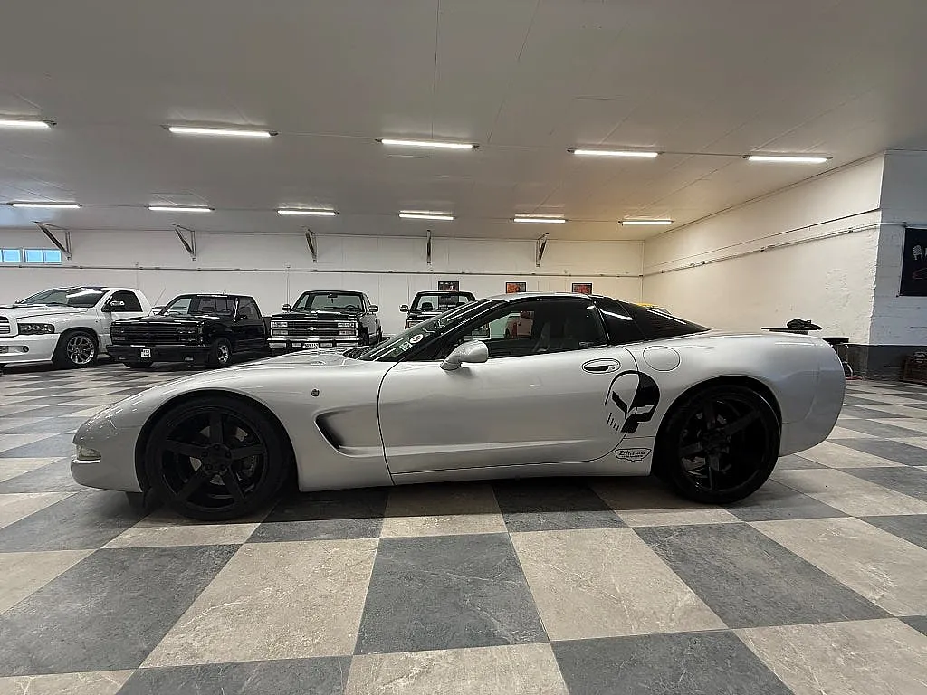Bild von 2001 Chevrolet Corvette (1)