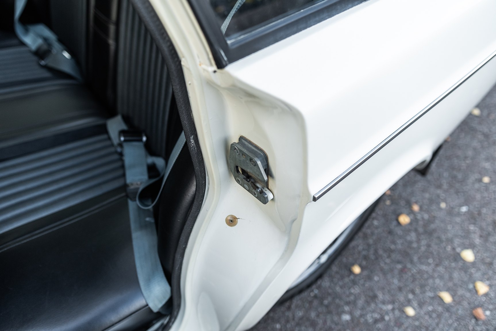 Interior image of 1967 Volvo 144 1.8 