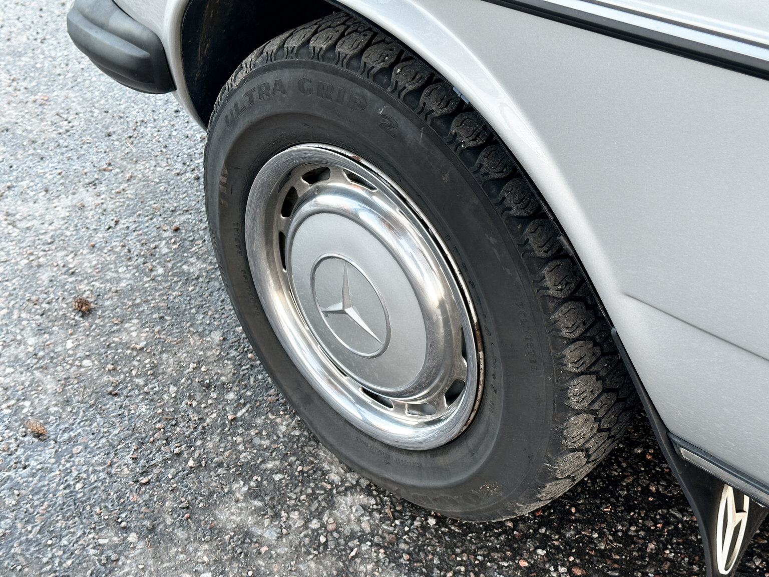 Aussenfoto 1978 Mercedes-Benz 250