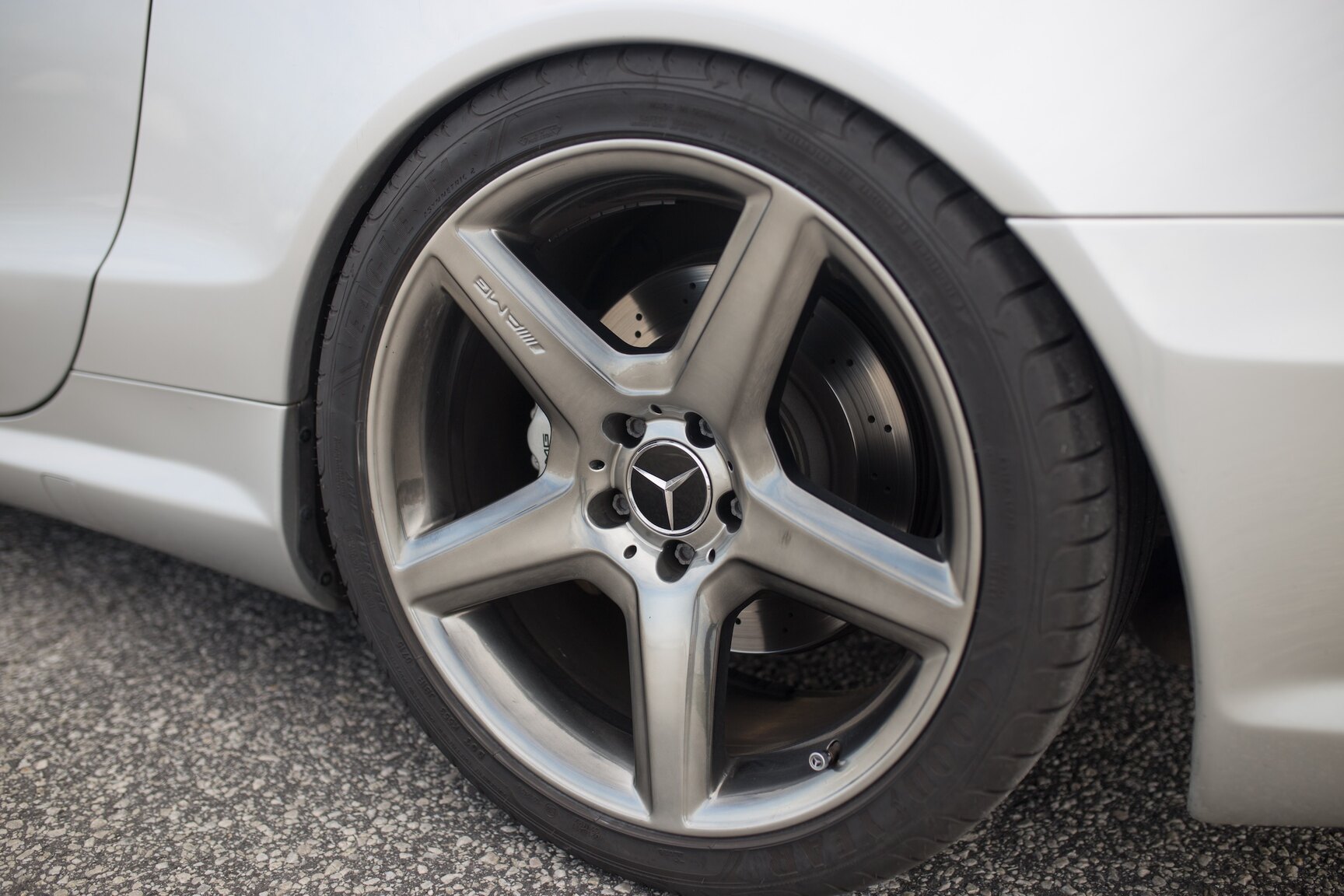 Exteriörbild på 2002 Mercedes-Benz SL55 AMG