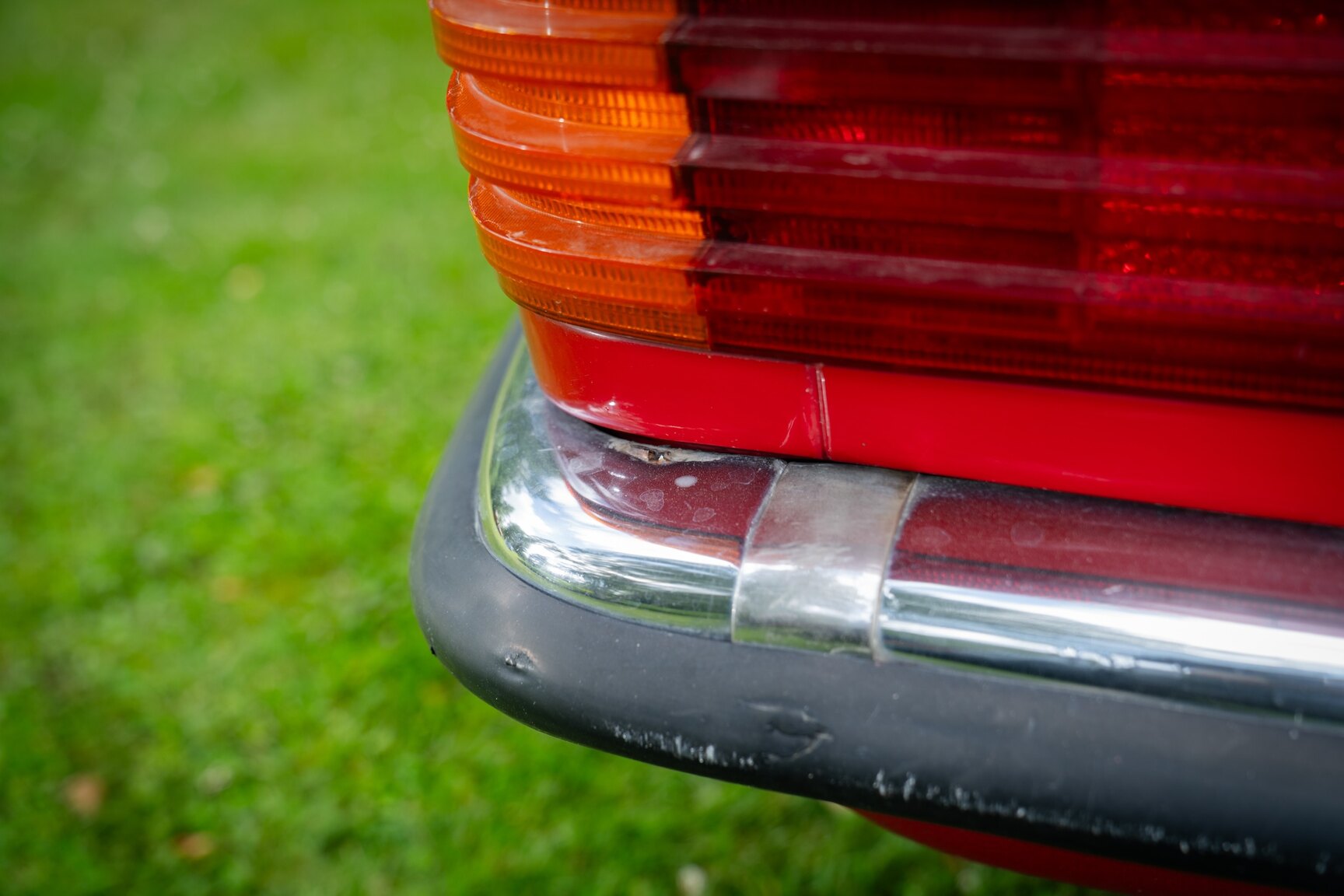 Exteriörbild på 1975 Mercedes-Benz 350 SLC