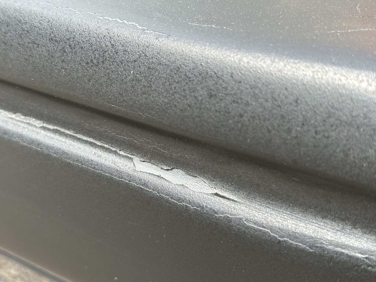 Exterior image of 1990 Volvo 740 Turbo 16s