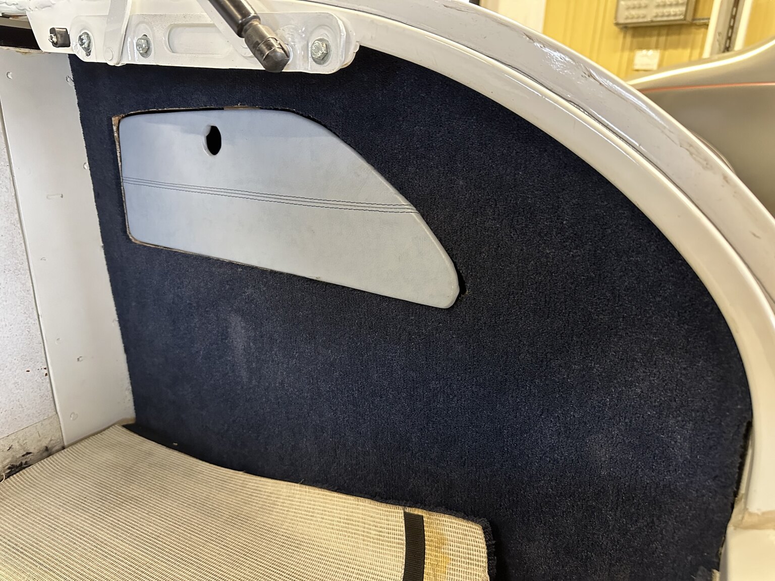 Interior image of 1932 Custom Ford Rod White Ice