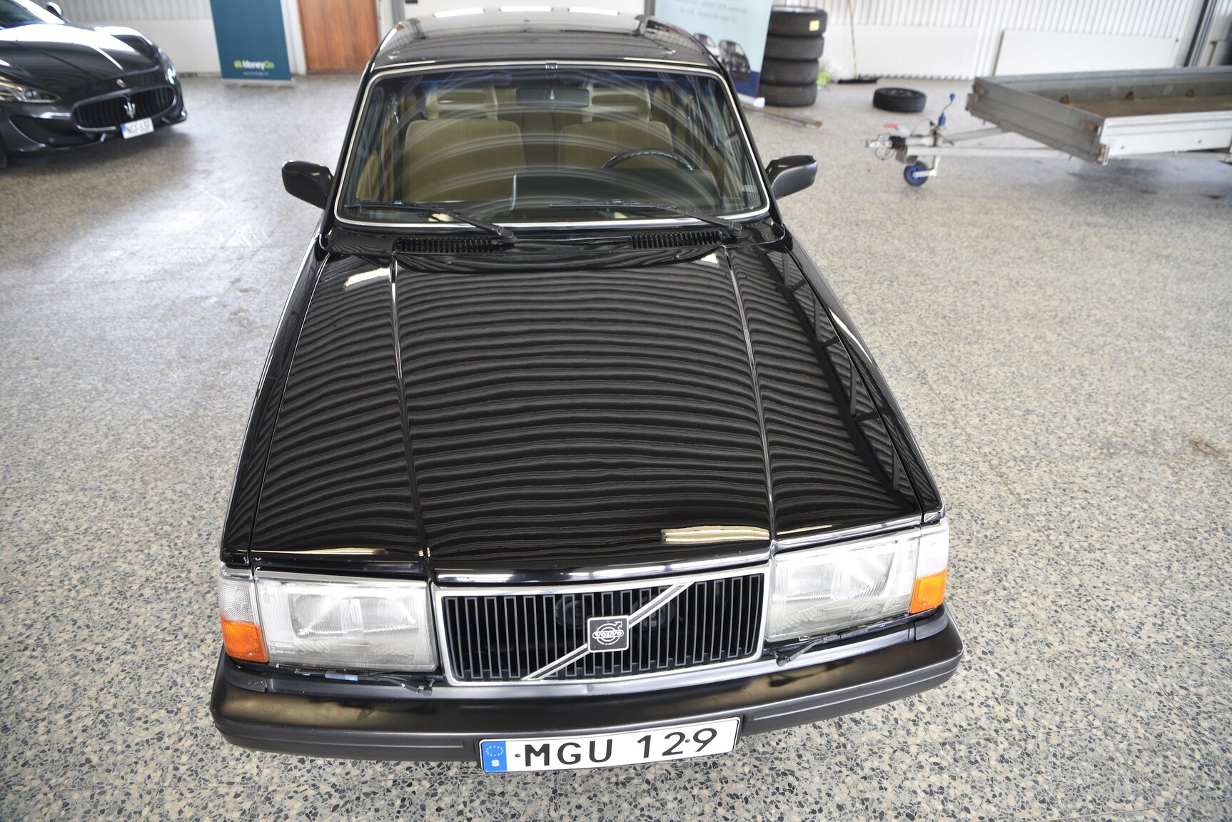 Exteriörbild på 1986 Volvo 240 DL