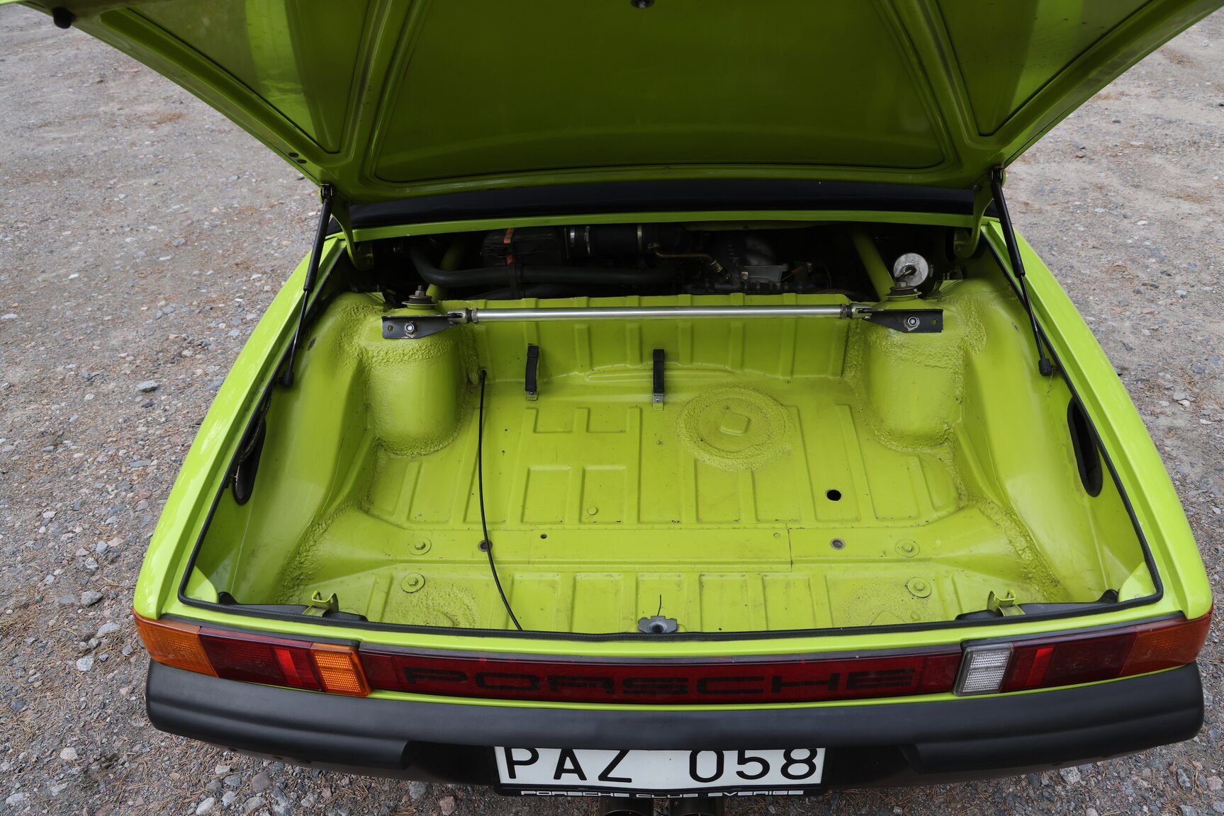 Interior image of 1974 Porsche 914/'6'-3.2 Speedster