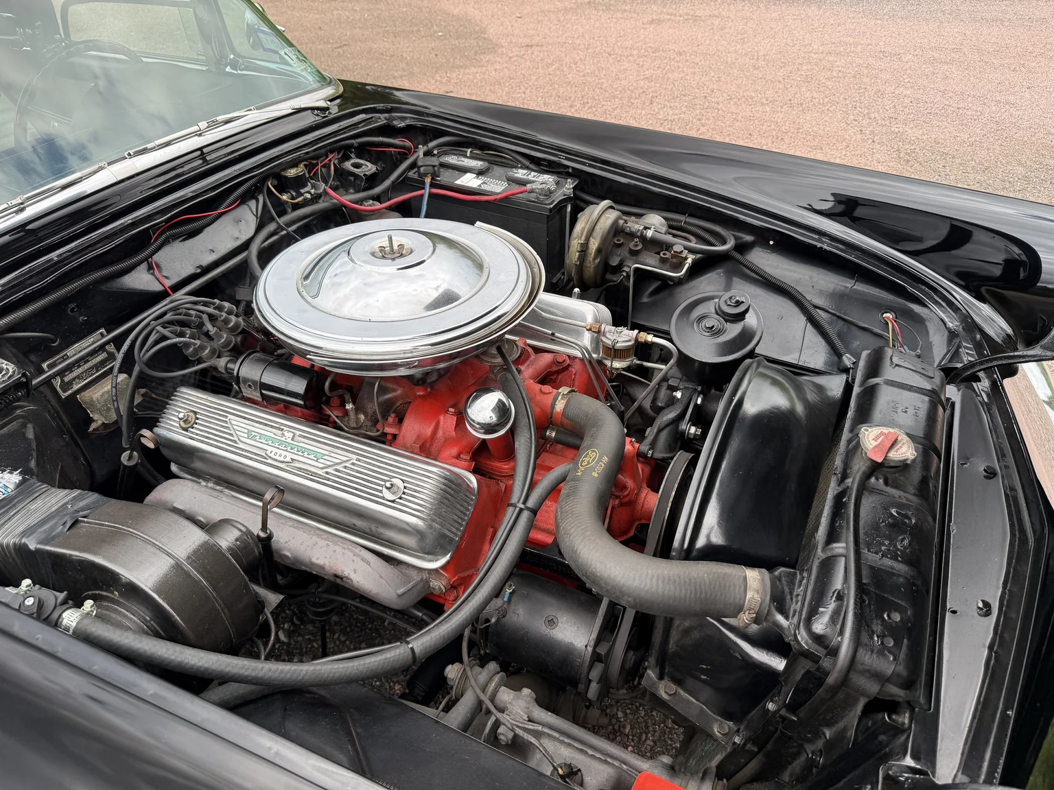 Image of 1957 Ford Thunderbird mechanics (5)