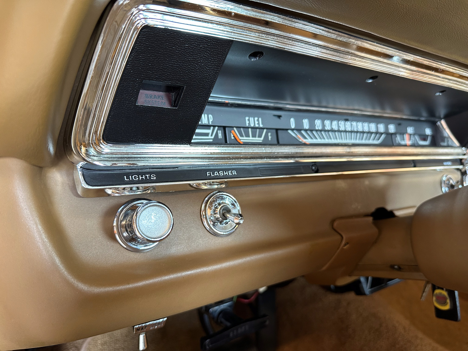 Interiörbild 1969 Dodge Dart Swinger 340