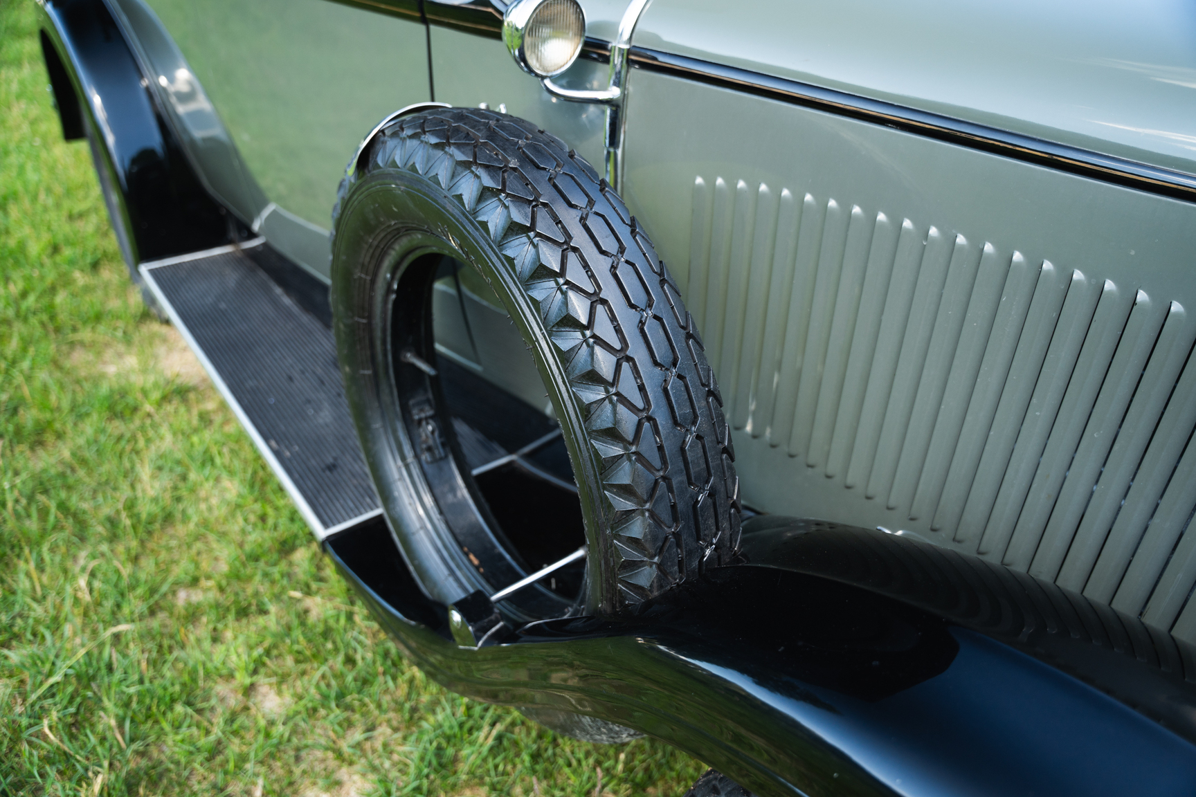 Exteriörbild på 1929 Dodge Brother Six