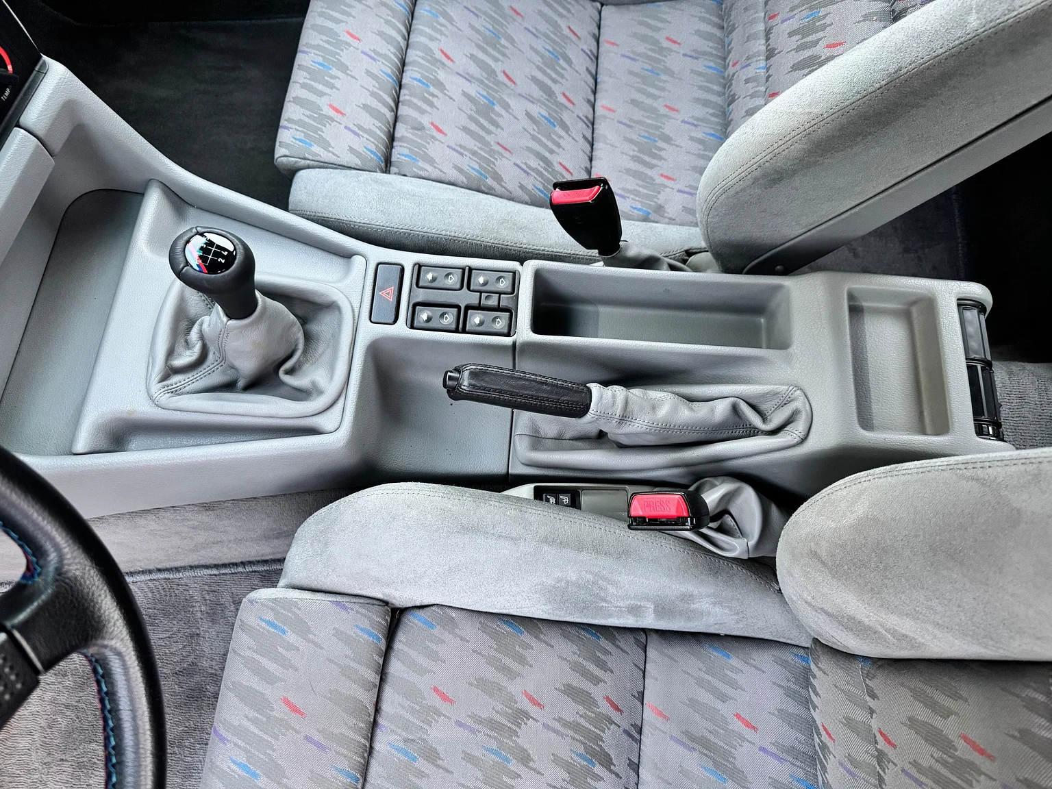 Interiörbild 1993 BMW E34 M5 Touring  (7)