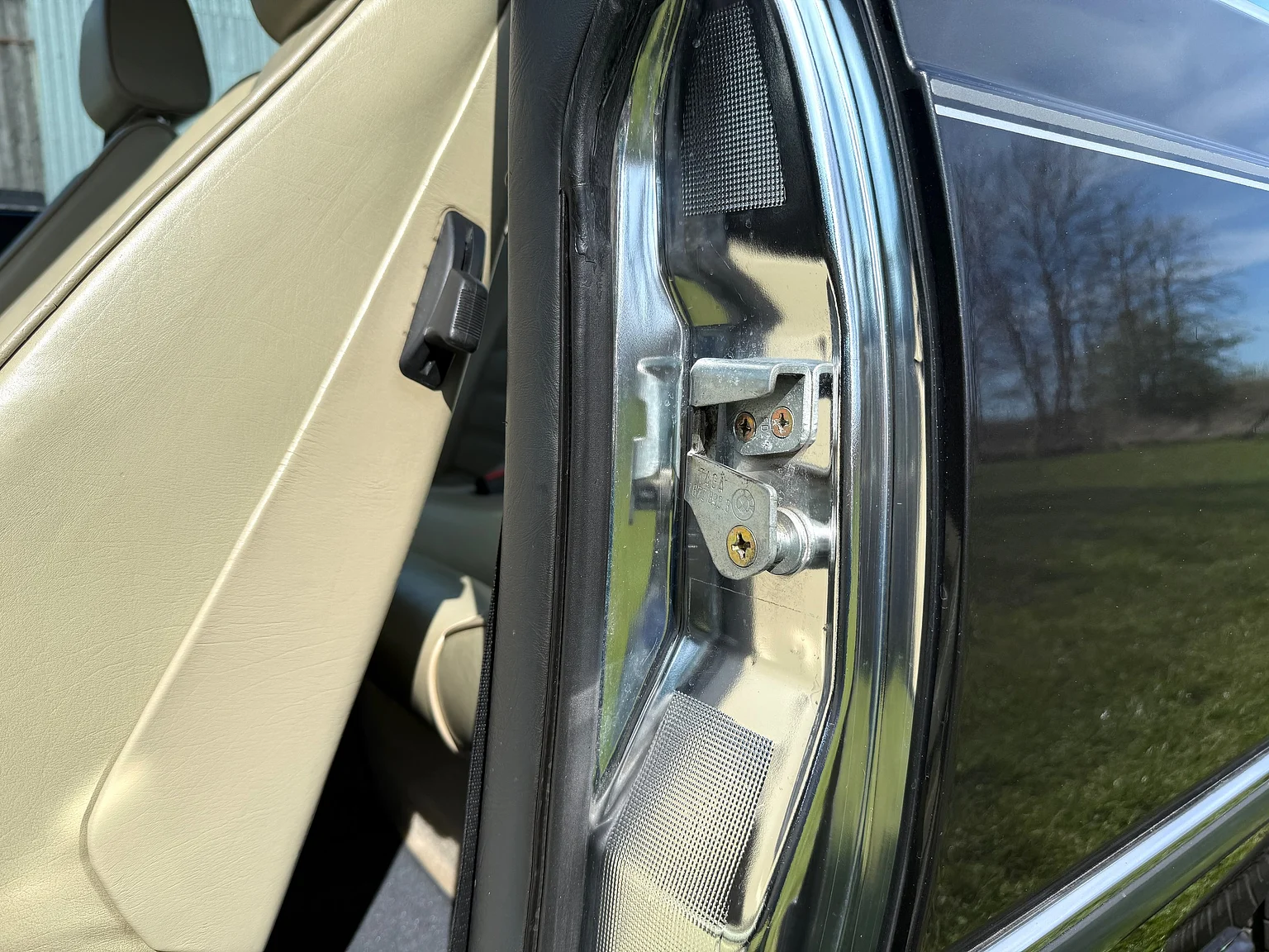 Interior image of 1985 BMW 635 CSiA (E24) (82)
