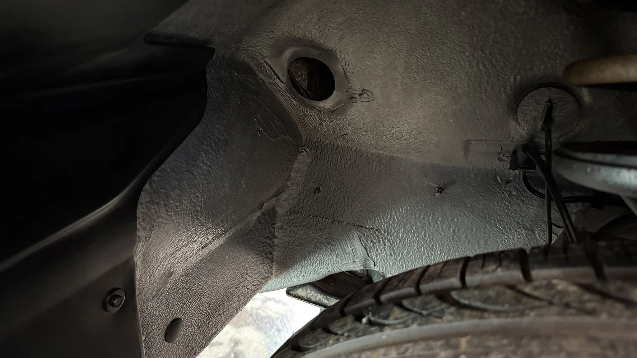 Image of 1988 BMW 535i - NO RESERVE (29) mechanics