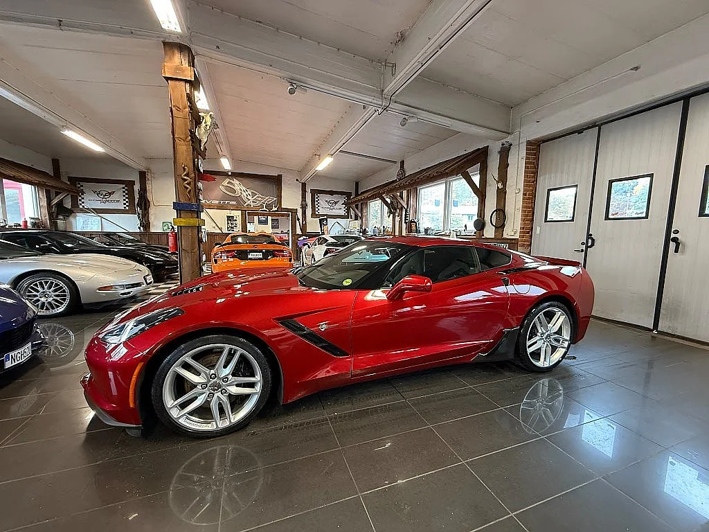 Bild von 2014 Chevrolet Corvette (2)