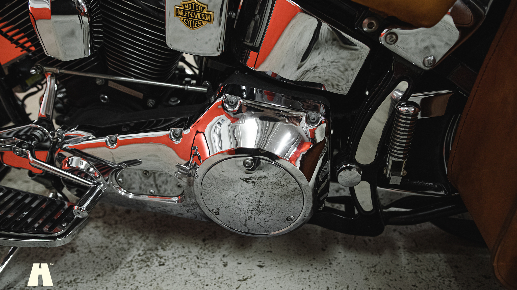 Image of 1990 Harley Davidson Heritage Softail Classic Custom mechanics