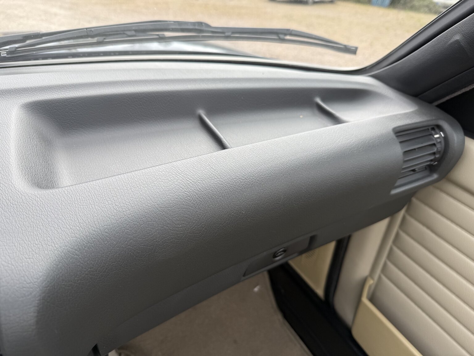 Interior image of 1987 BMW 325i Convertible