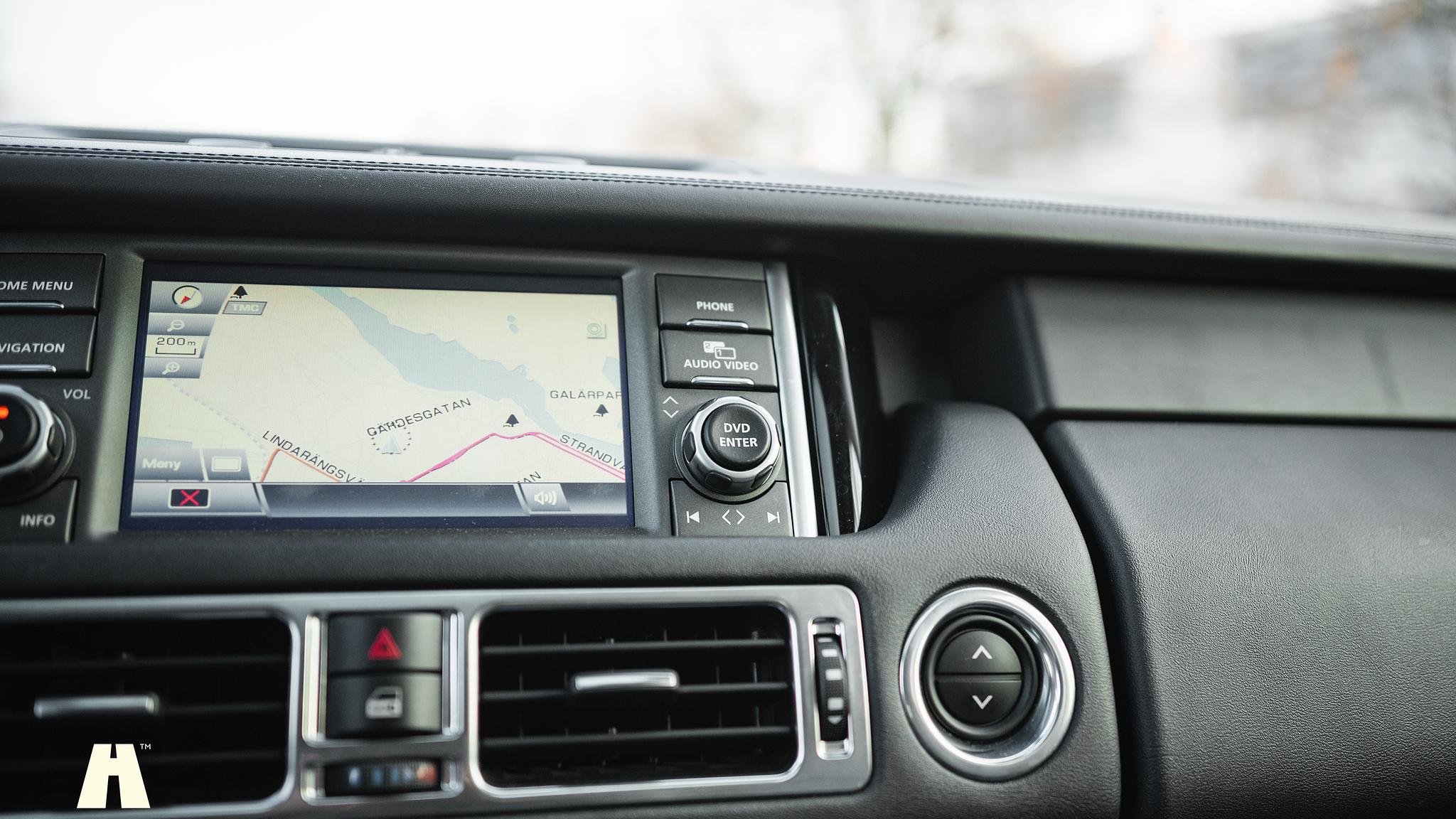 Interior image of 2012 Land Rover Range Rover Westminster TDV8 (L322)