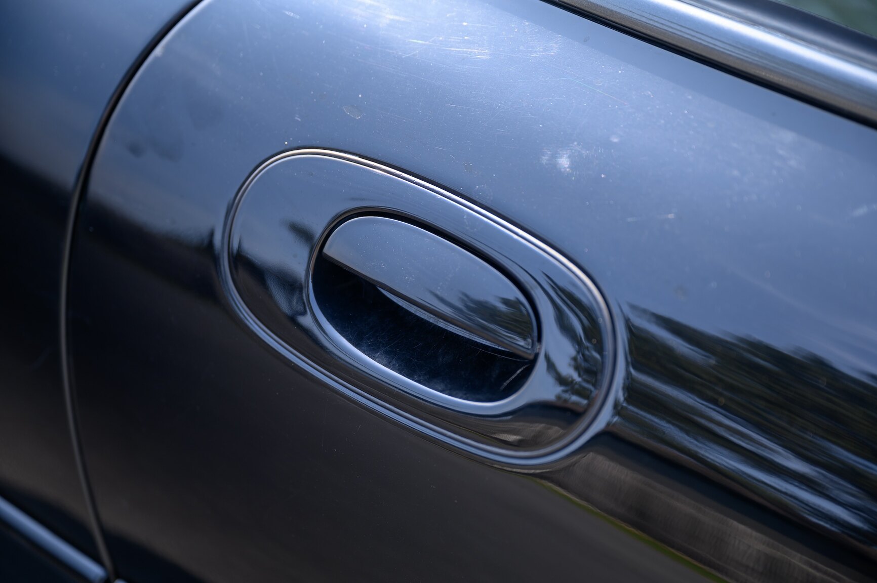 Exteriörbild på 2003 Jaguar XKR