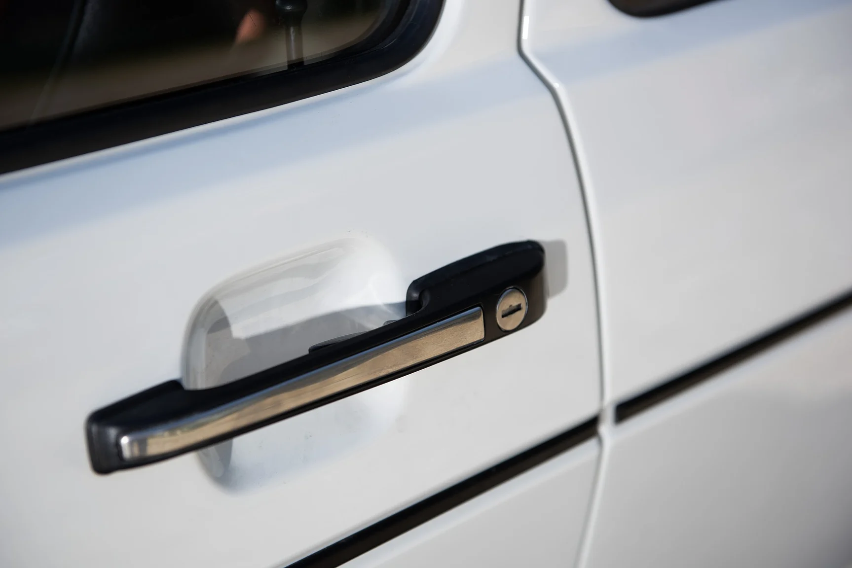 Exteriörbild på 1984 Volkswagen Golf GTI "Special" (32)