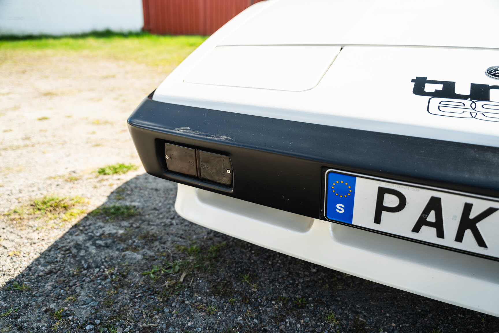 Exteriörbild på 1983 Lotus Esprit Turbo 2.2