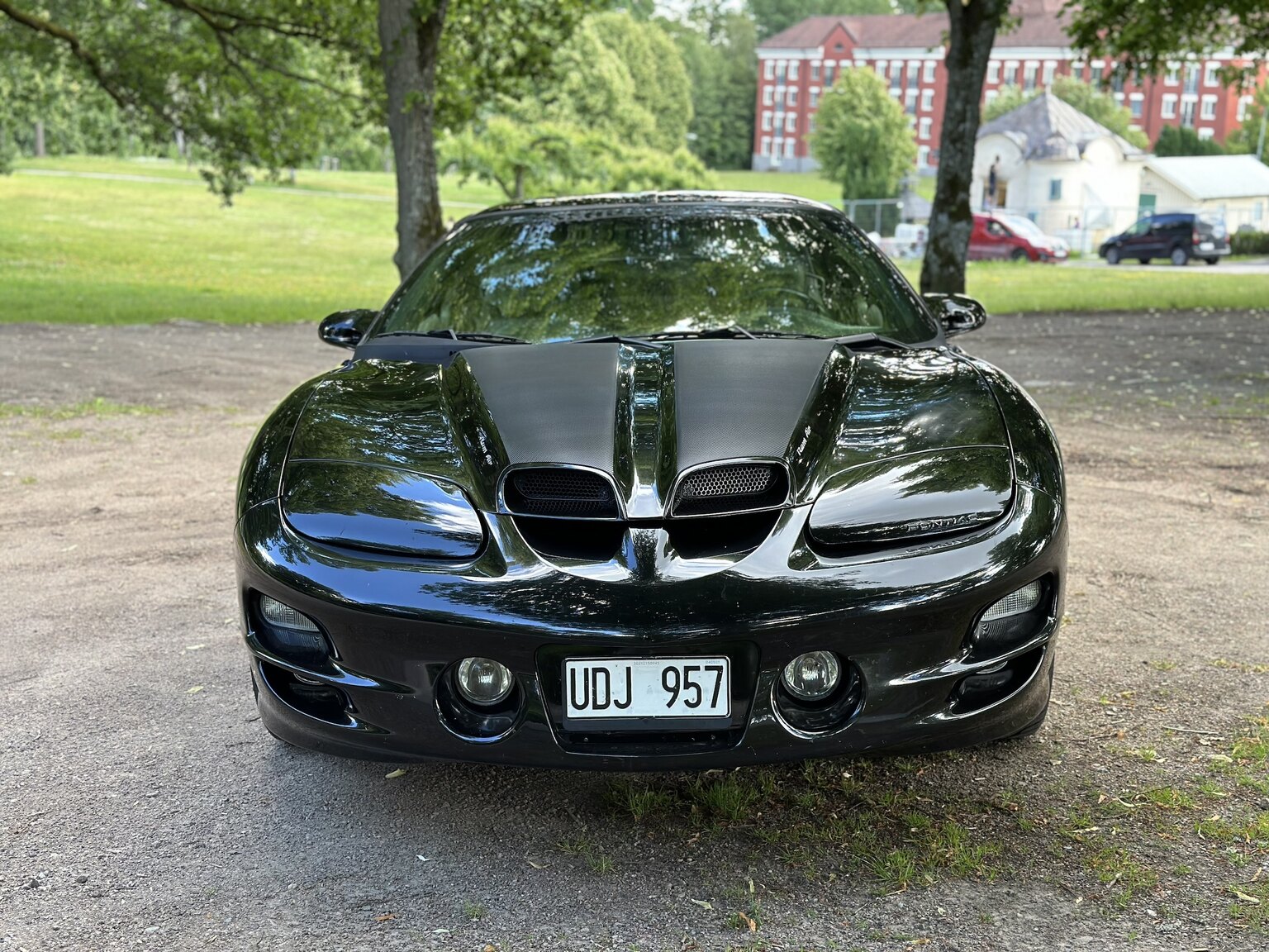 Aussenfoto 2000 Pontiac TransAm Firebird (4)