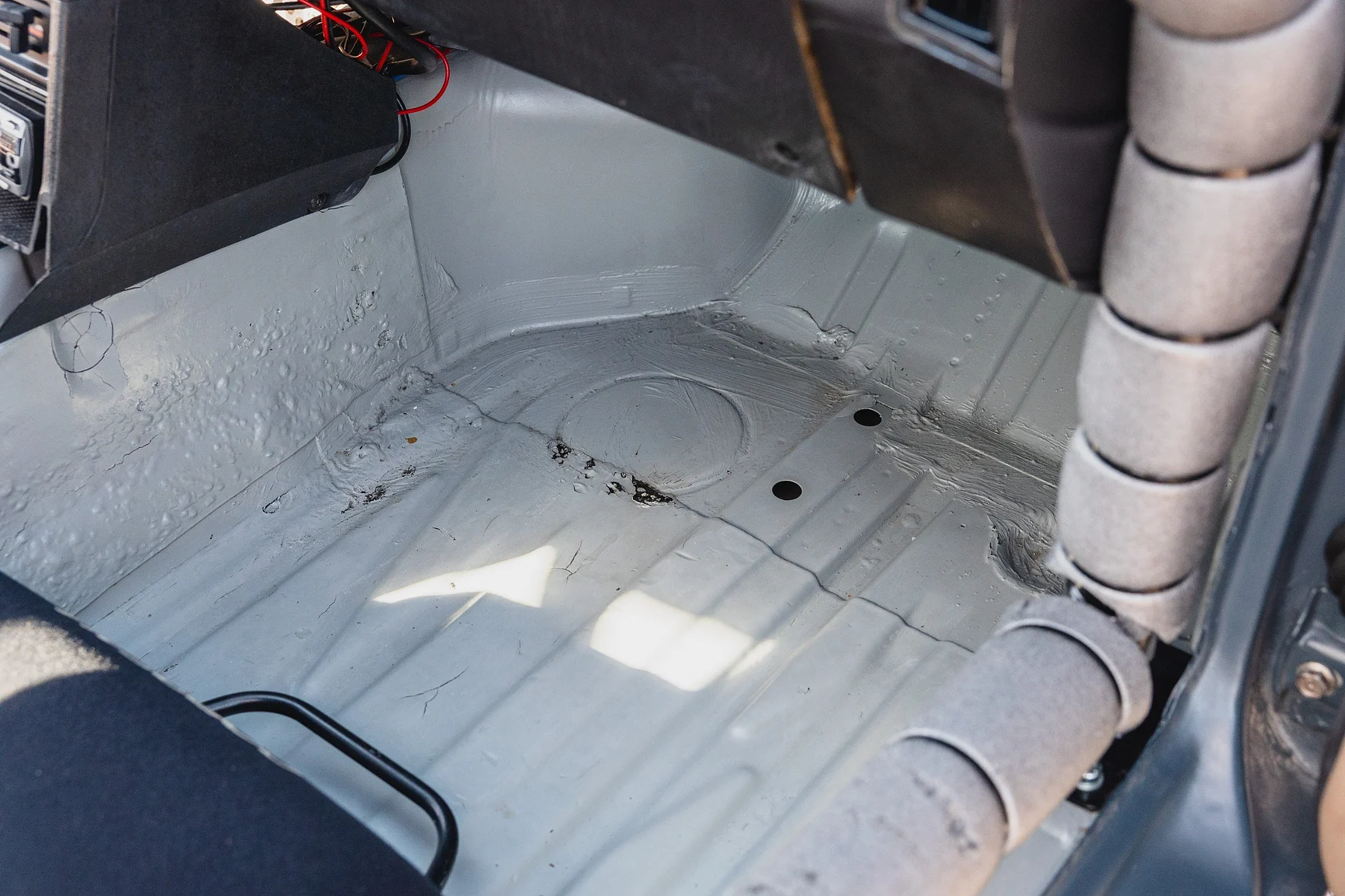 Innenraumfoto von 1982 Porsche 944 Trackday (14)