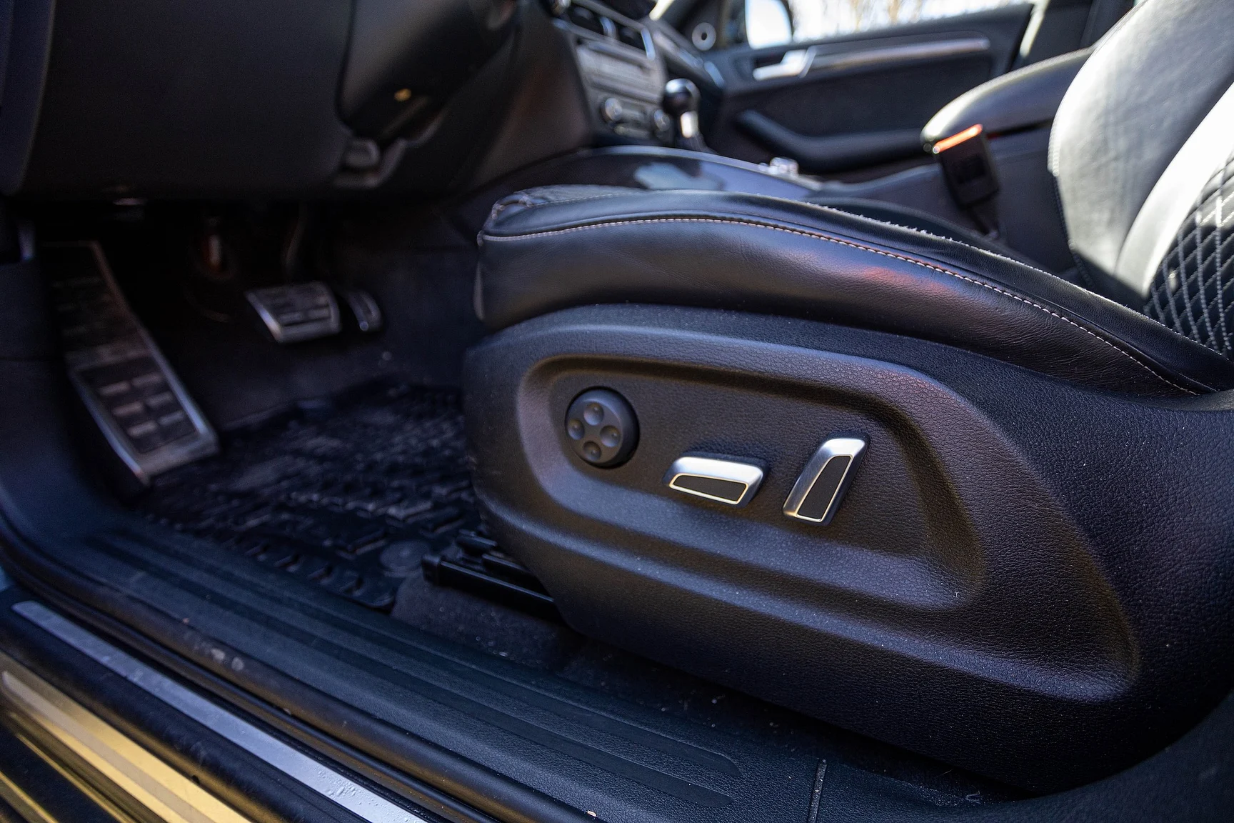 Interior image of 2017 Audi SQ 5 Plus TDI (6)