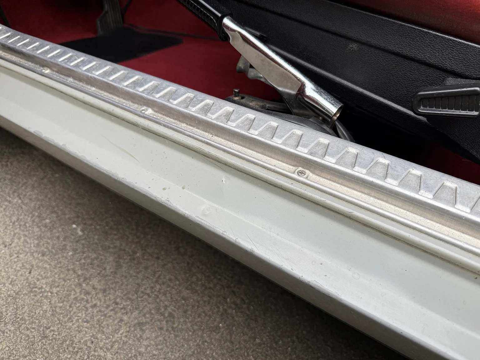 Interior image of 1970 Volvo 142 2.0 Automatic (8)