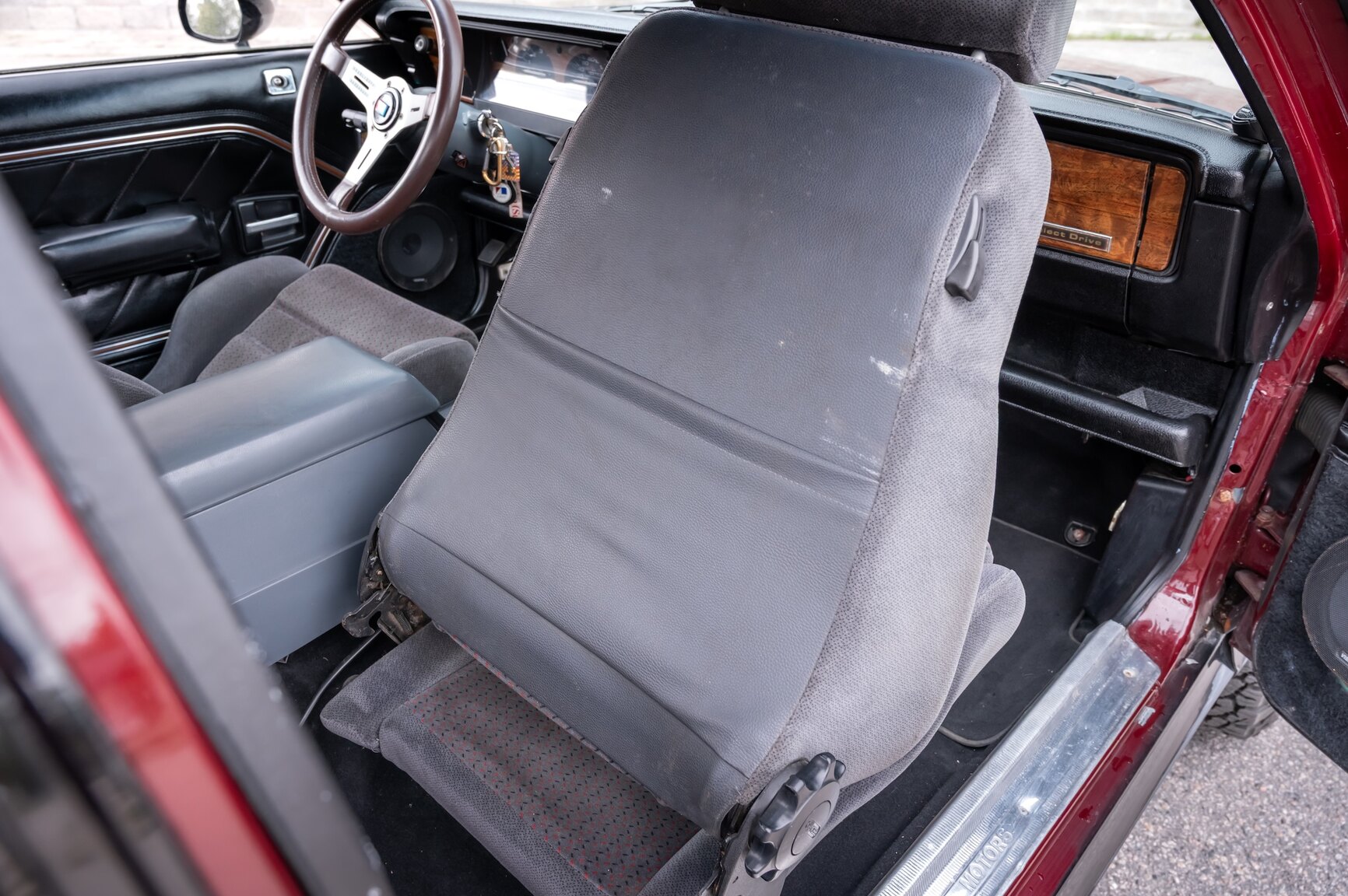 Innenraumfoto von 1981 AMC Eagle SX/4  (35)