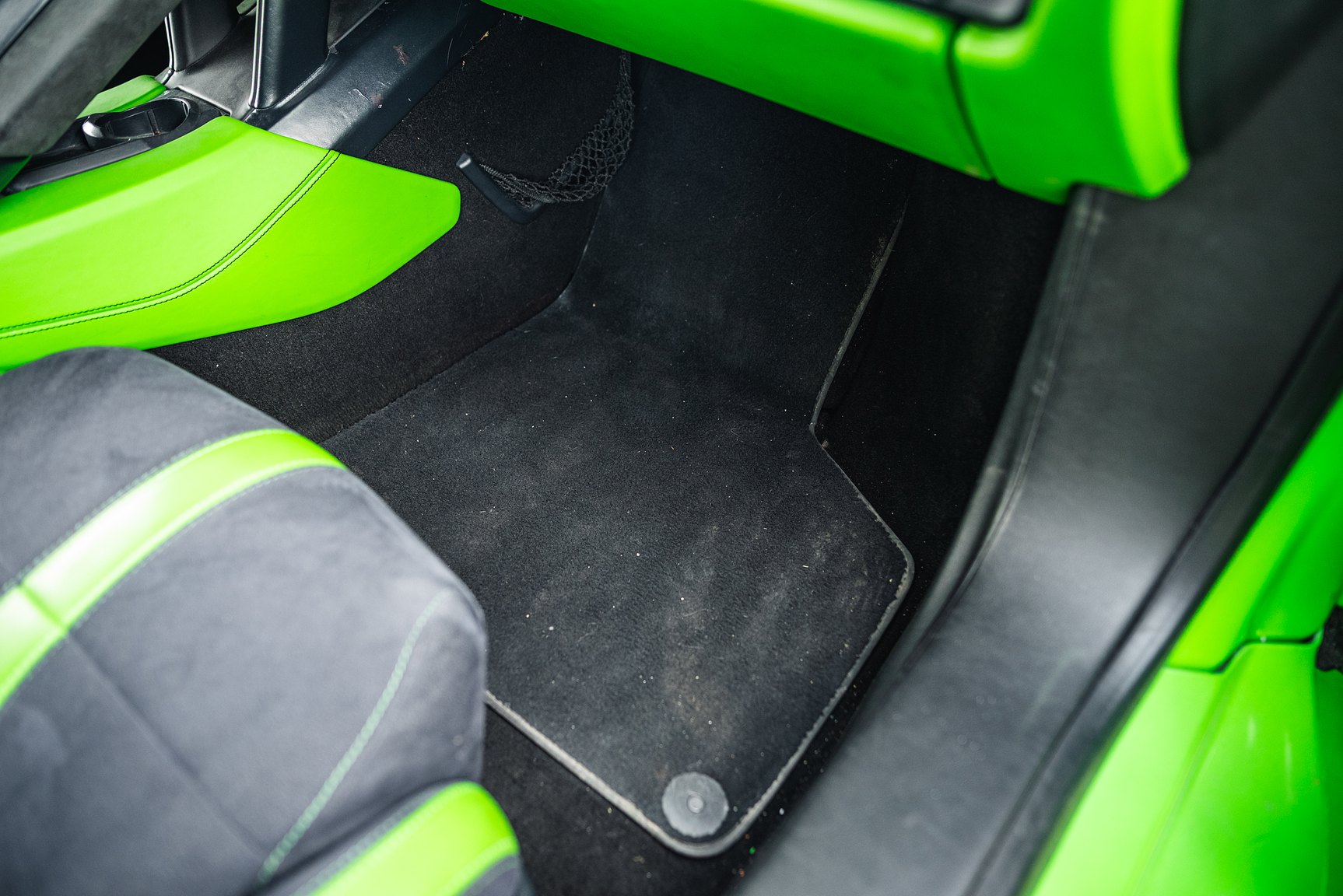 Interiörbild 2016 Lamborghini Huracan LP-610-4