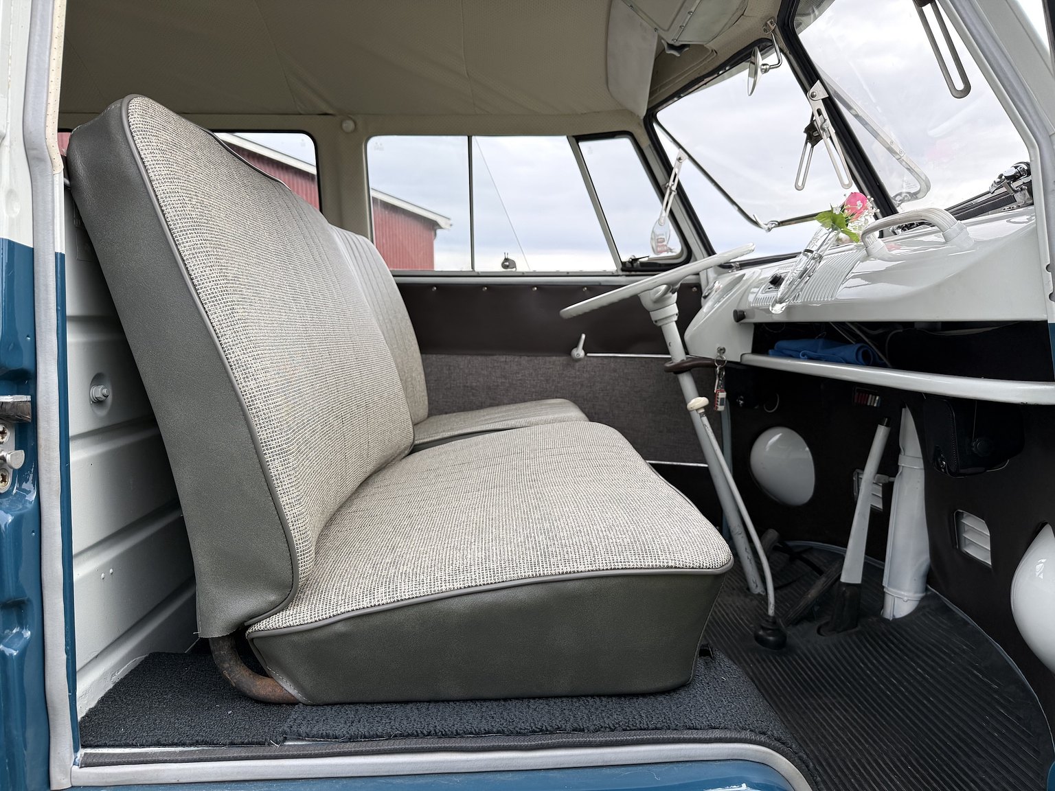 Interiörbild 1967 Volkswagen T1 Kleinbus