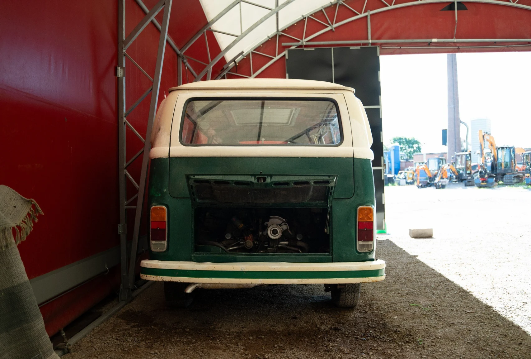 Aussenfoto 1974 Volkswagen Typ 2 Bay Window (4)