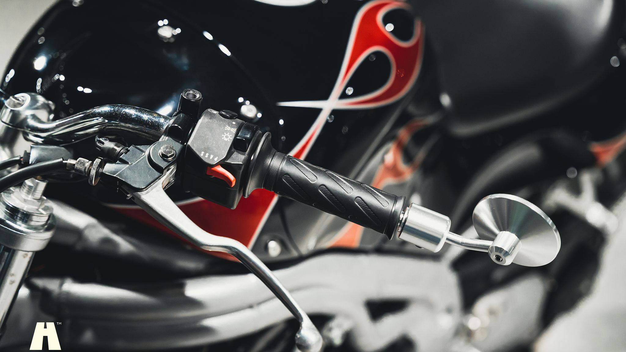 Exterior image of 2001 Triumph Speed Triple (73)