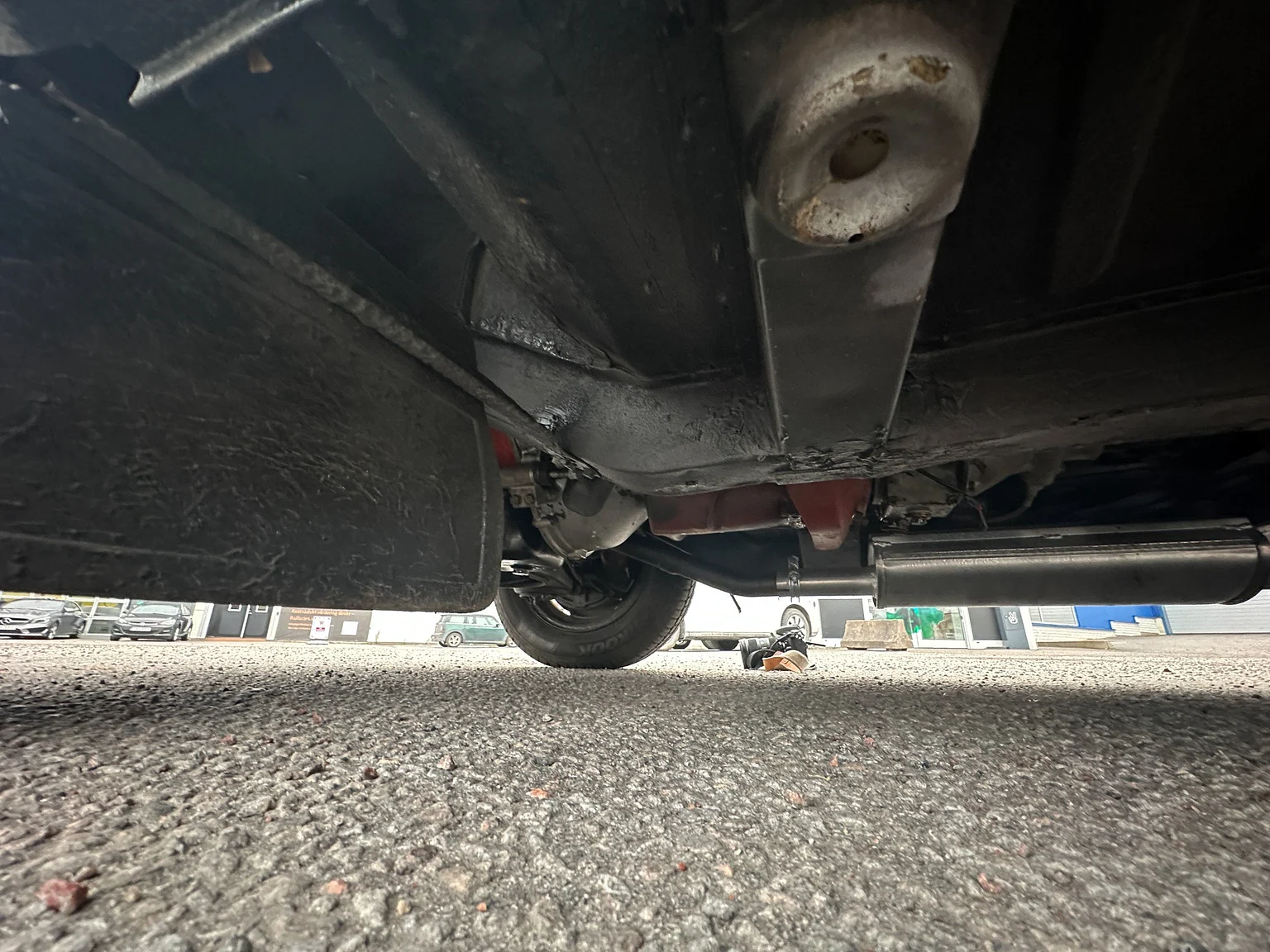 Image of 1964 Volvo P 1800S mechanics (34)