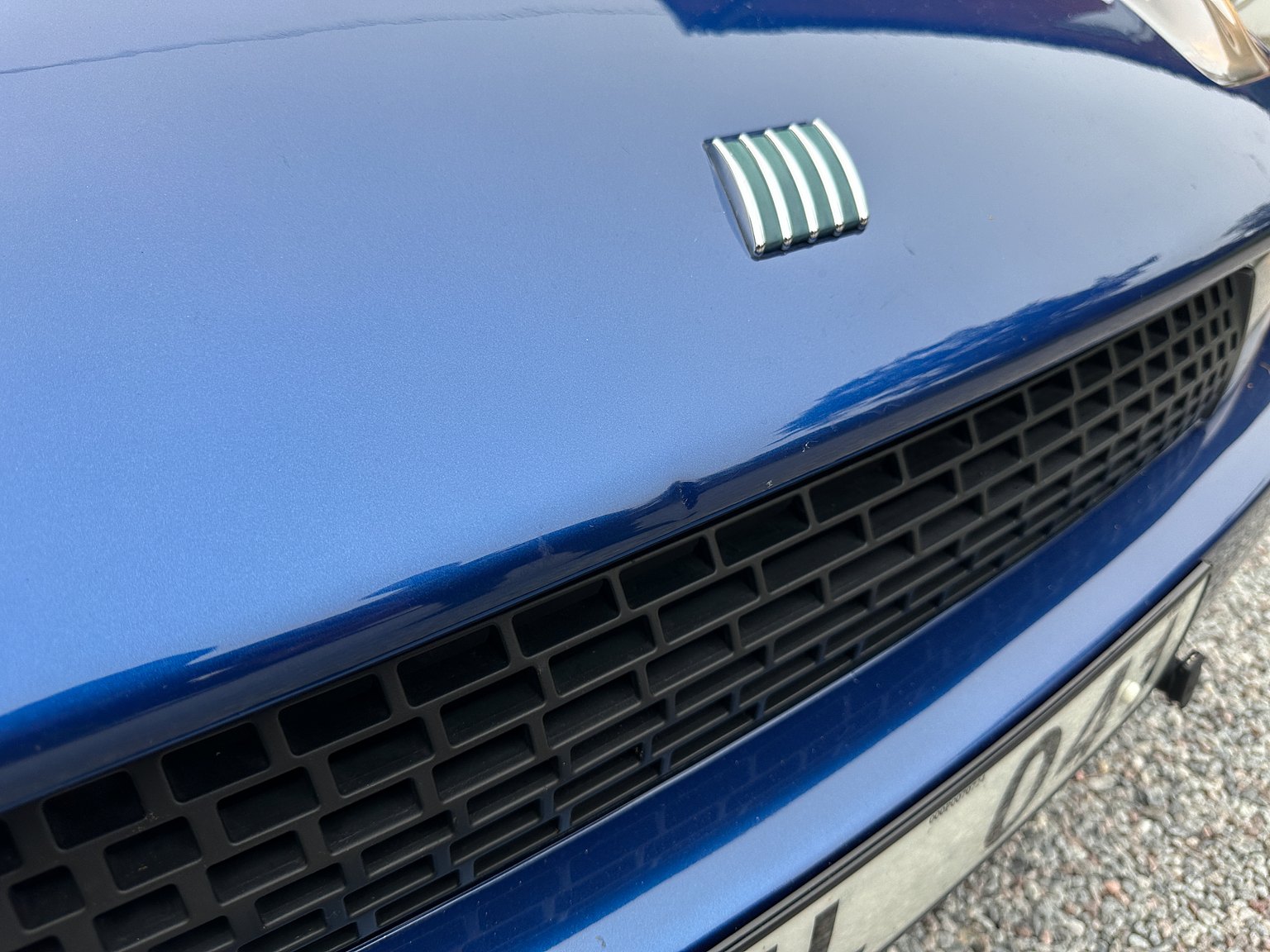 Exterior image of 2000 Fiat Coupé 2.0 Turbo Manuell
