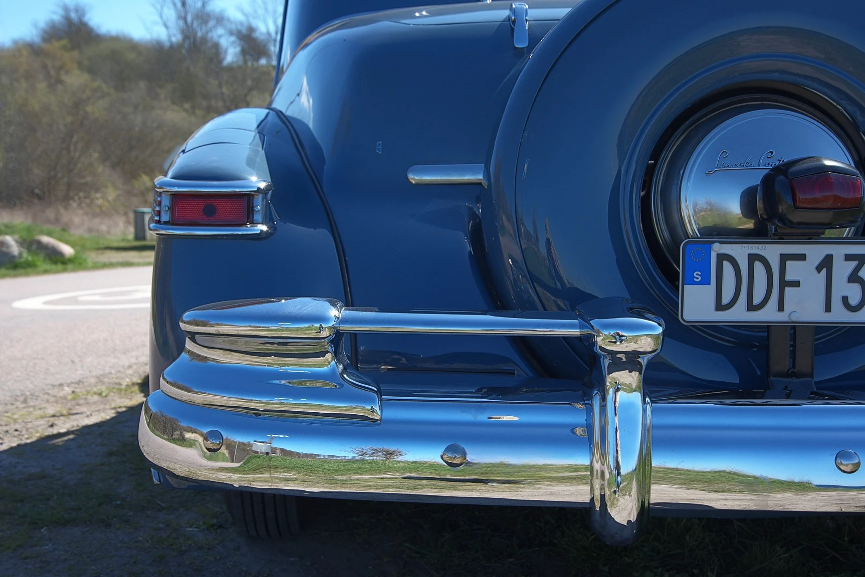 Exterior image of 1947 Lincoln Continental CoupÉ / 1946 (19)