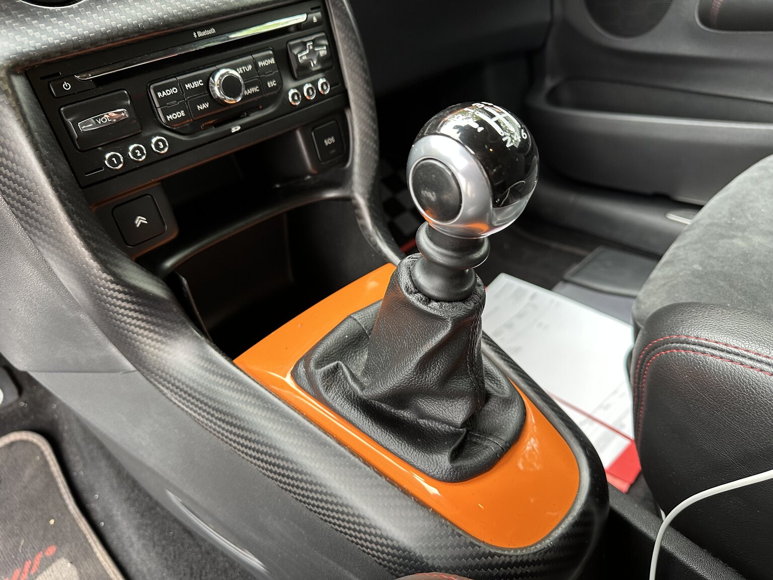 Interior image of 2012 Citroen DS3 Racing  (9)