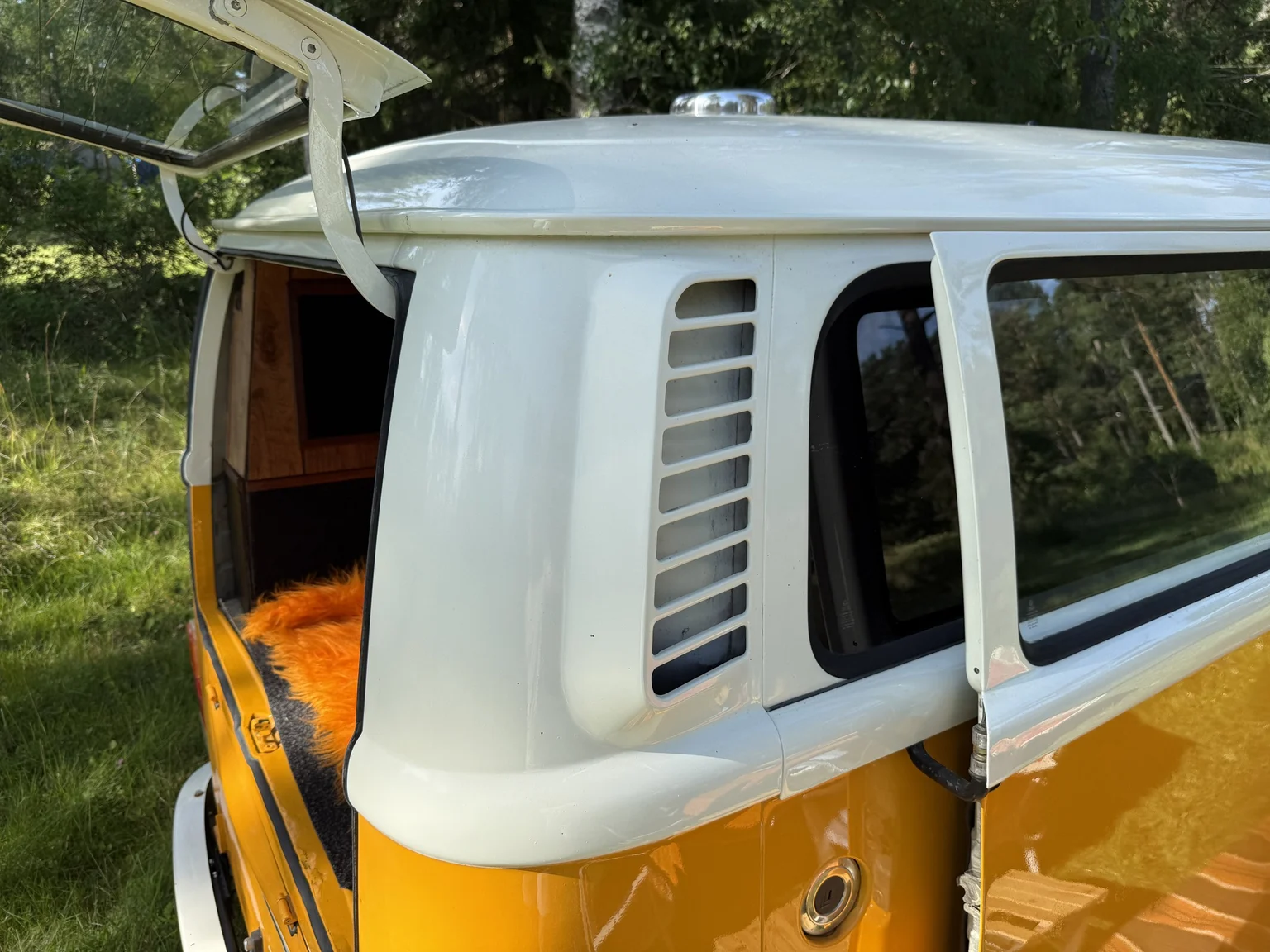 Interiörbild 1975 Volkswagen Transporter Campervan (118)