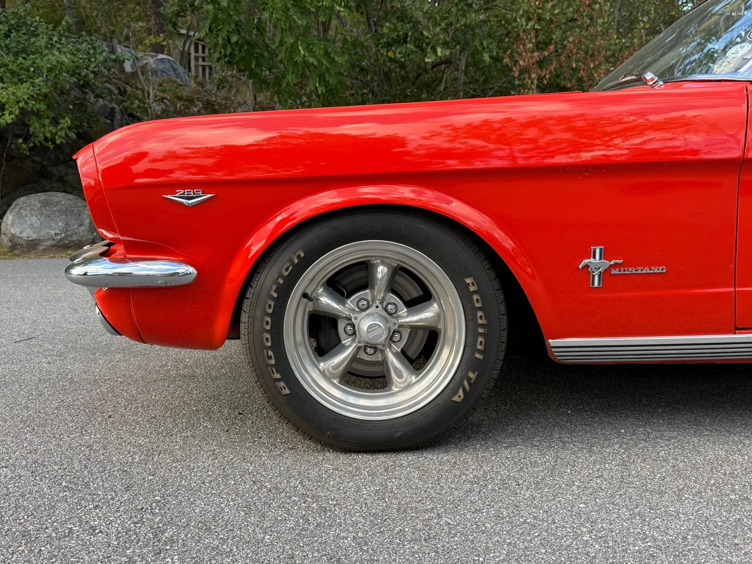 Exteriörbild på 1965 Ford Mustang Cabriolet (21)