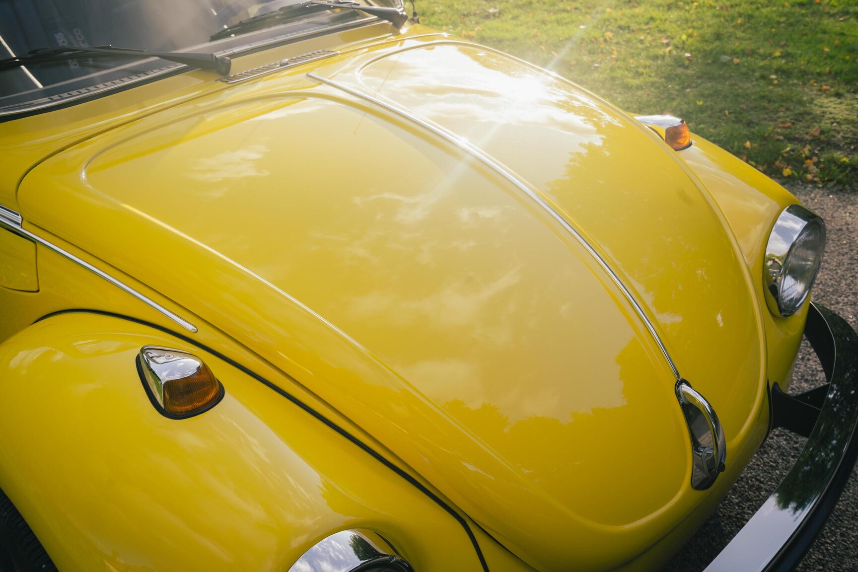 Aussenfoto 1973 Volkswagen Bubbla Karmann 1303 LS (54)