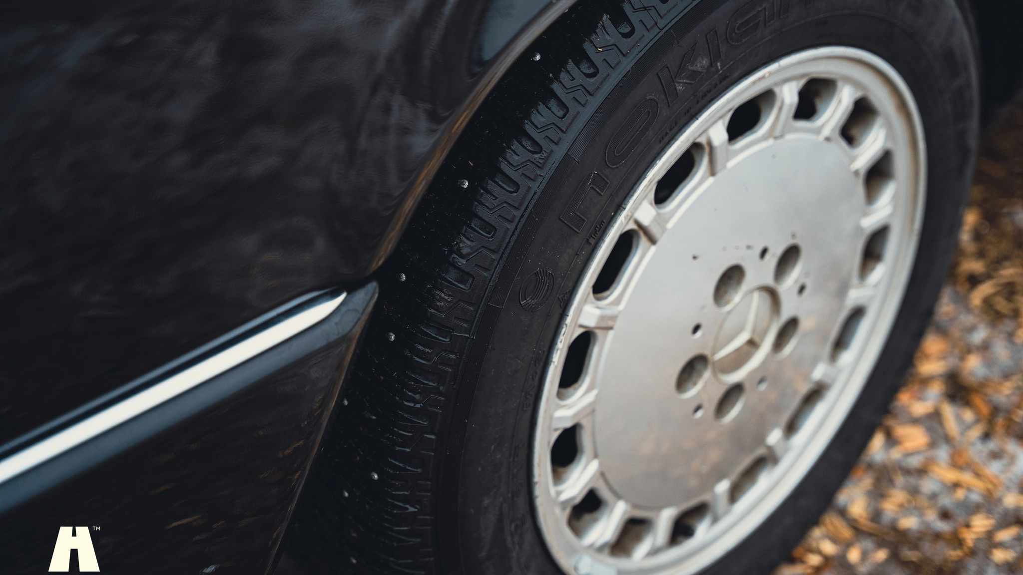 Exteriörbild på 1990 Mercedes 300 CE-24