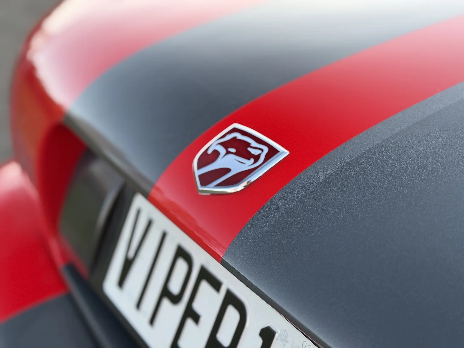 Exteriörbild på 1994 Chrysler Viper (51)