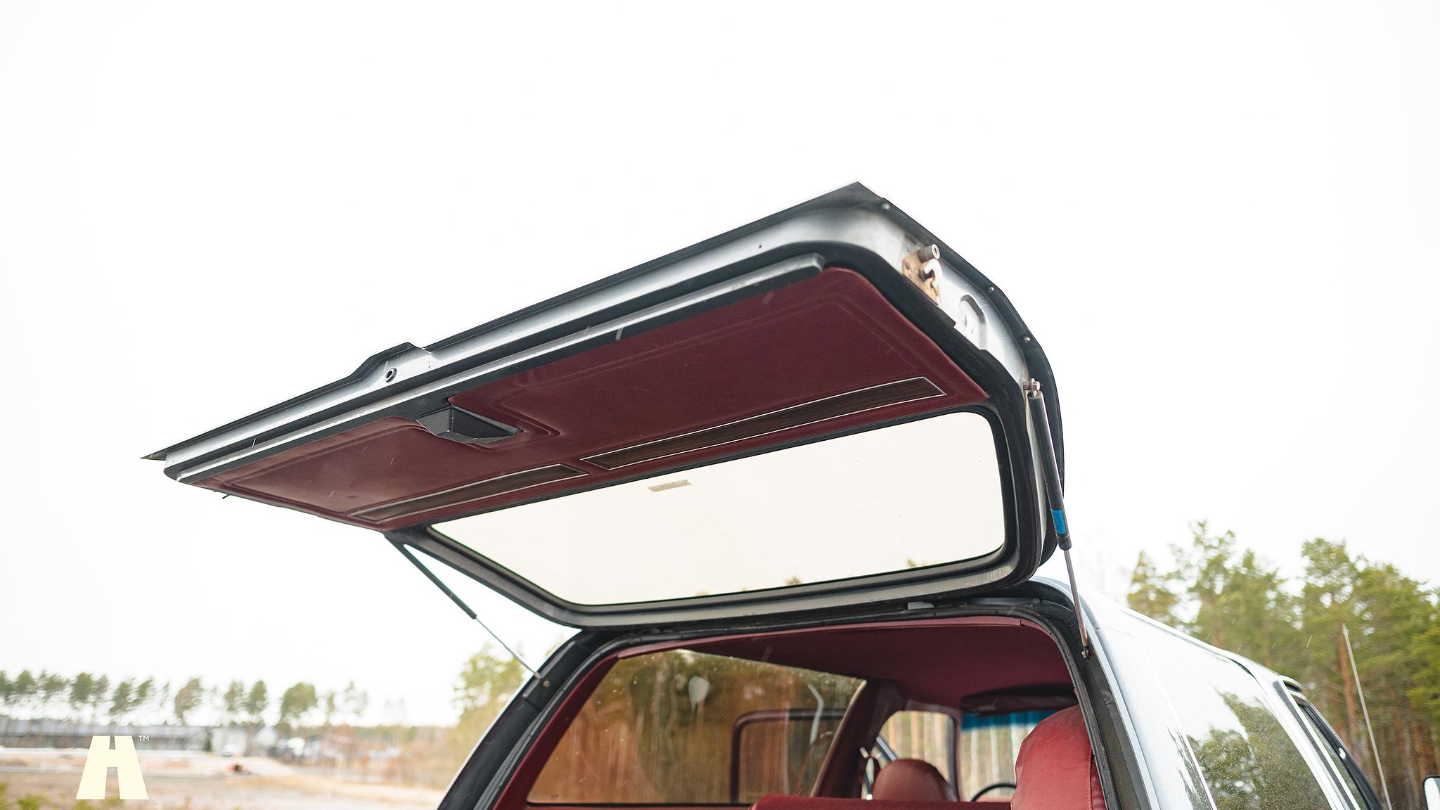 Interior image of 1986 Dodge Ramcharger