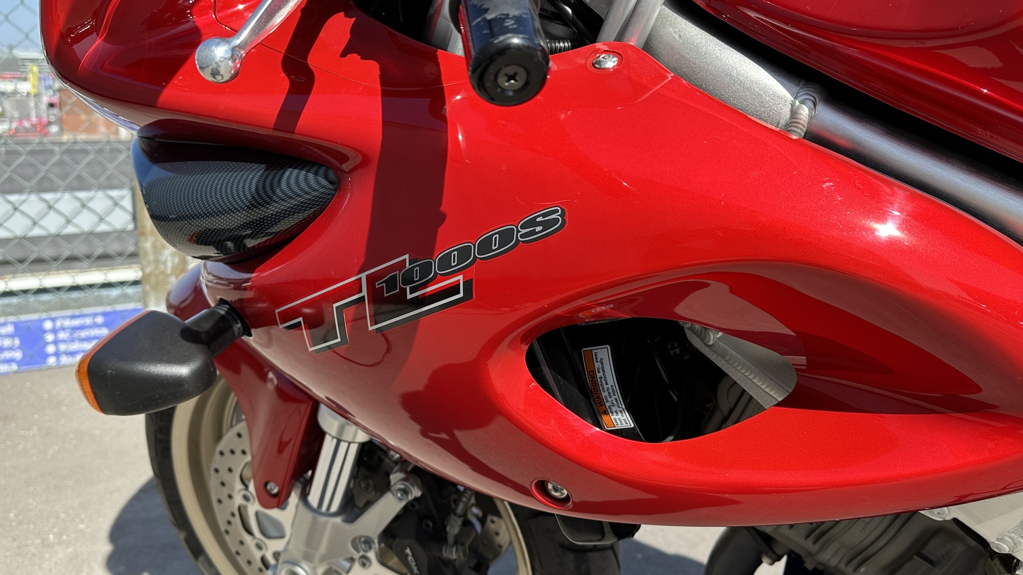 Exterior image of 1999 Suzuki TL1000S