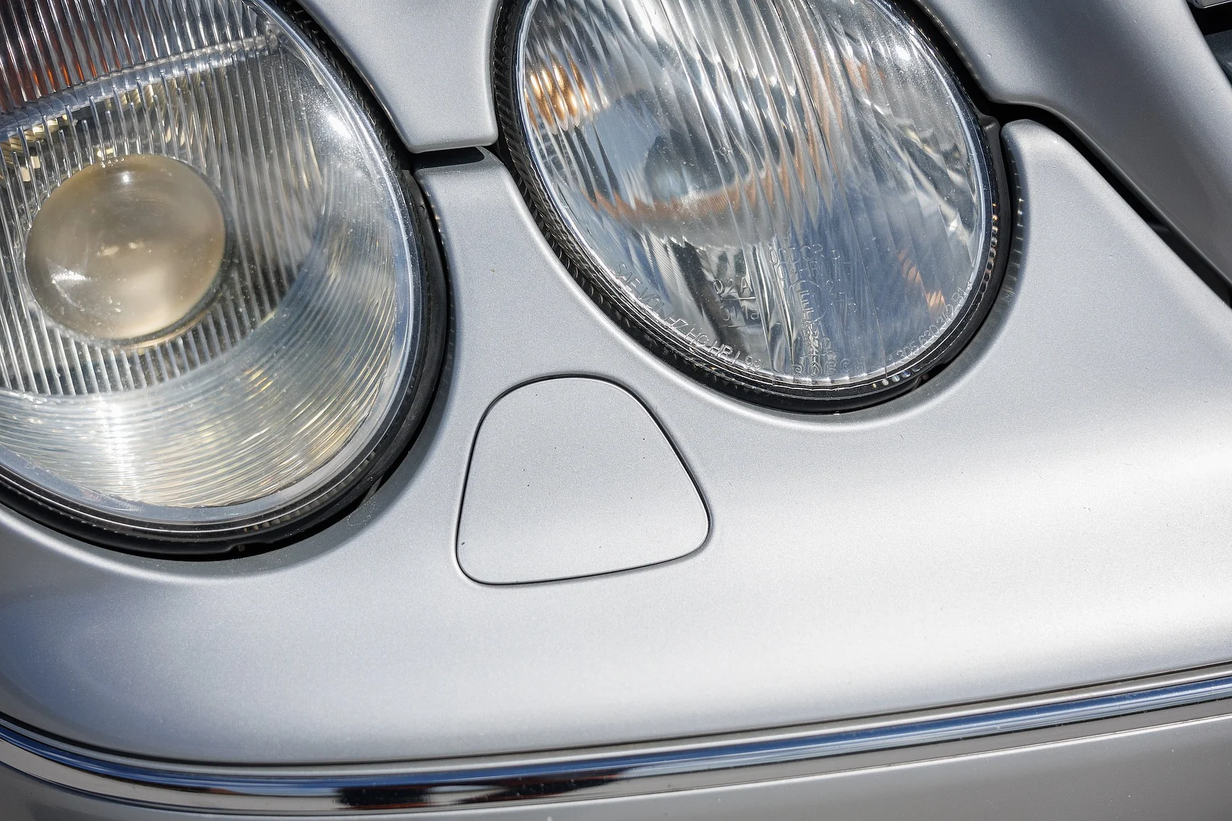 Exteriörbild på 2000 Mercedes-Benz CL 600 (33)