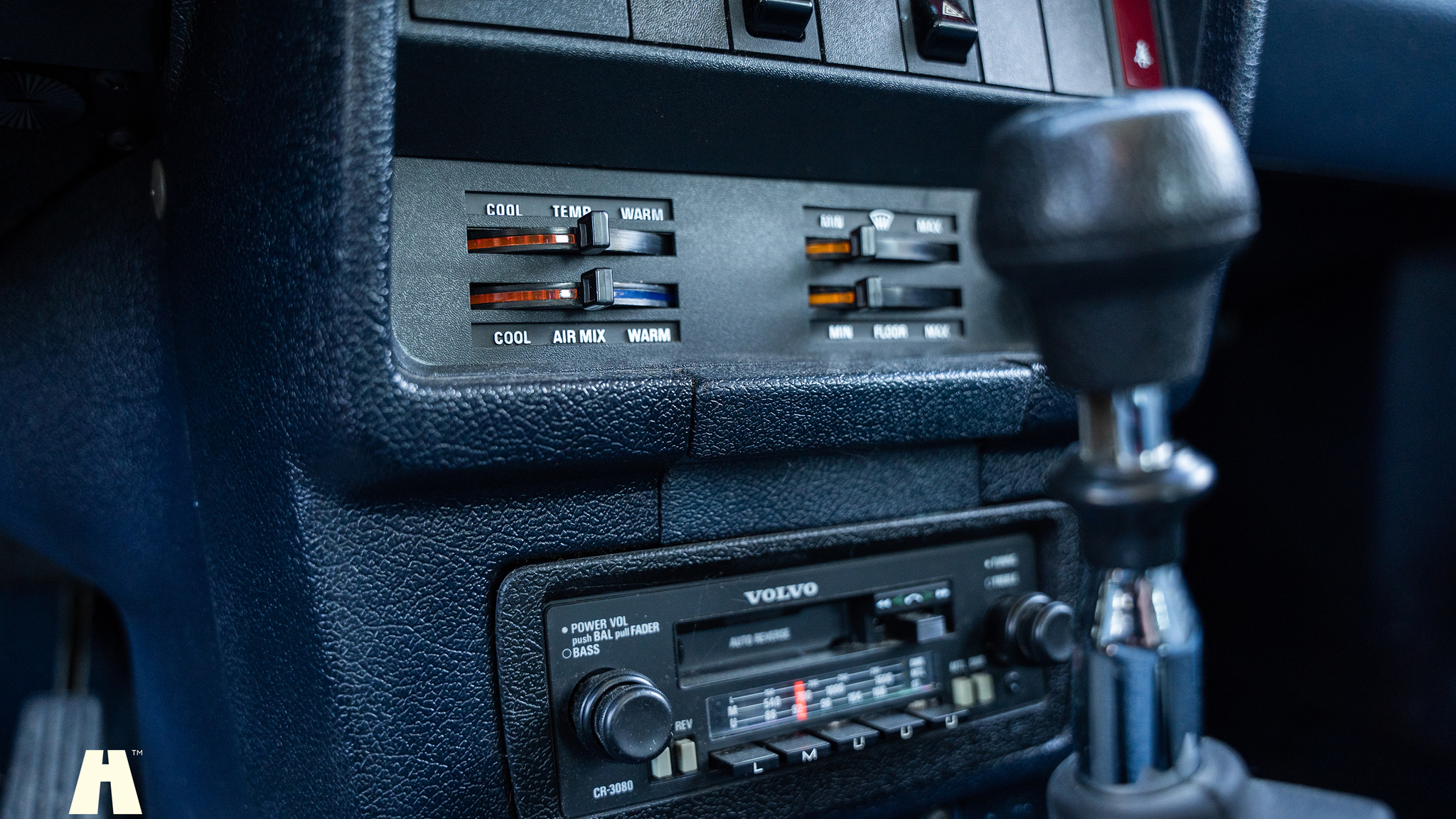 Interior image of 1988 Volvo 240 GL