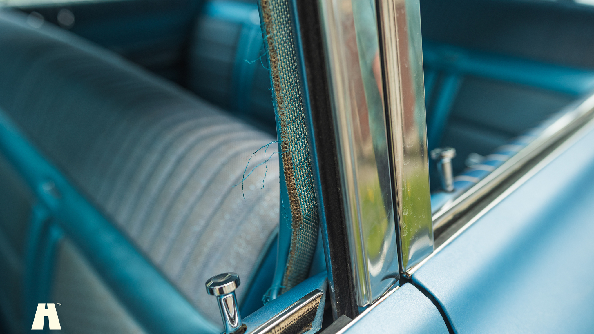 Interior image of 1963 Mercury Monterey Custom 4-door (74)