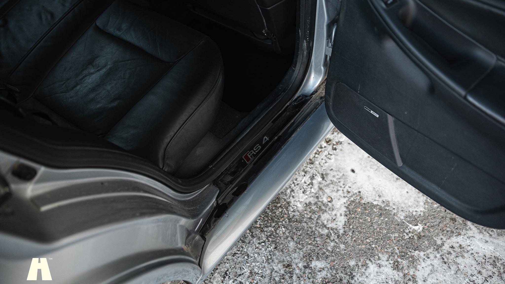 Interiörbild 2001 Audi RS4 B5 (21)