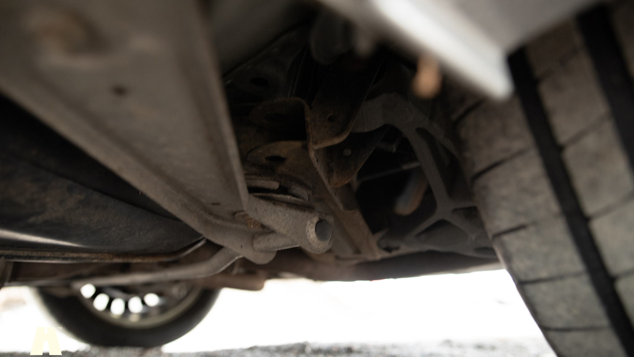 Image of 2003 Jaguar XJ Super V8 mechanics