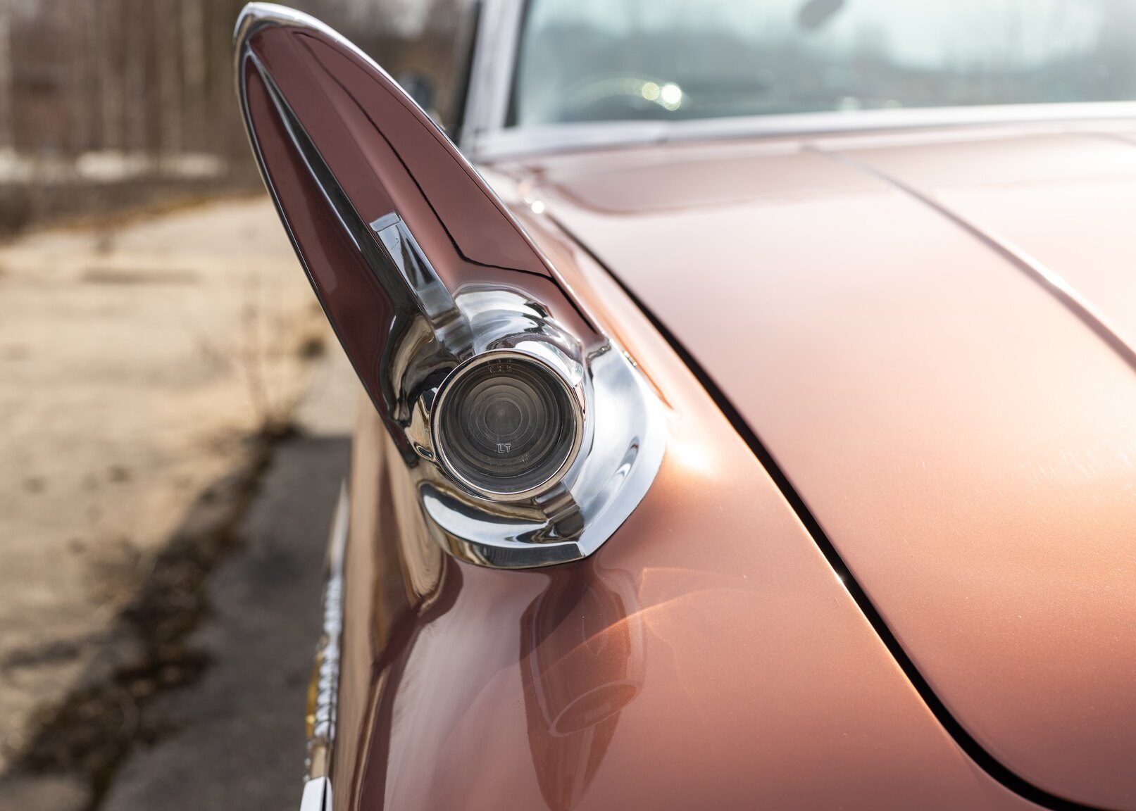 Exterior image of 1961 Chrysler New Yorker Sedan (1)